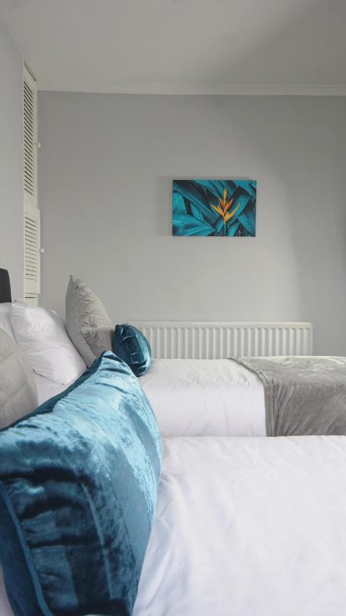 Portobello House - Four Bedroom House Perfect For Contractors - Sleeps 6 - Free Parking Wolverhampton Exterior foto