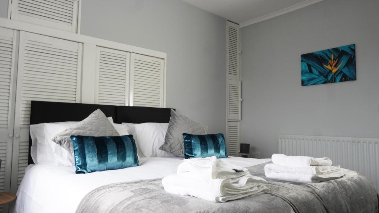 Portobello House - Four Bedroom House Perfect For Contractors - Sleeps 6 - Free Parking Wolverhampton Exterior foto